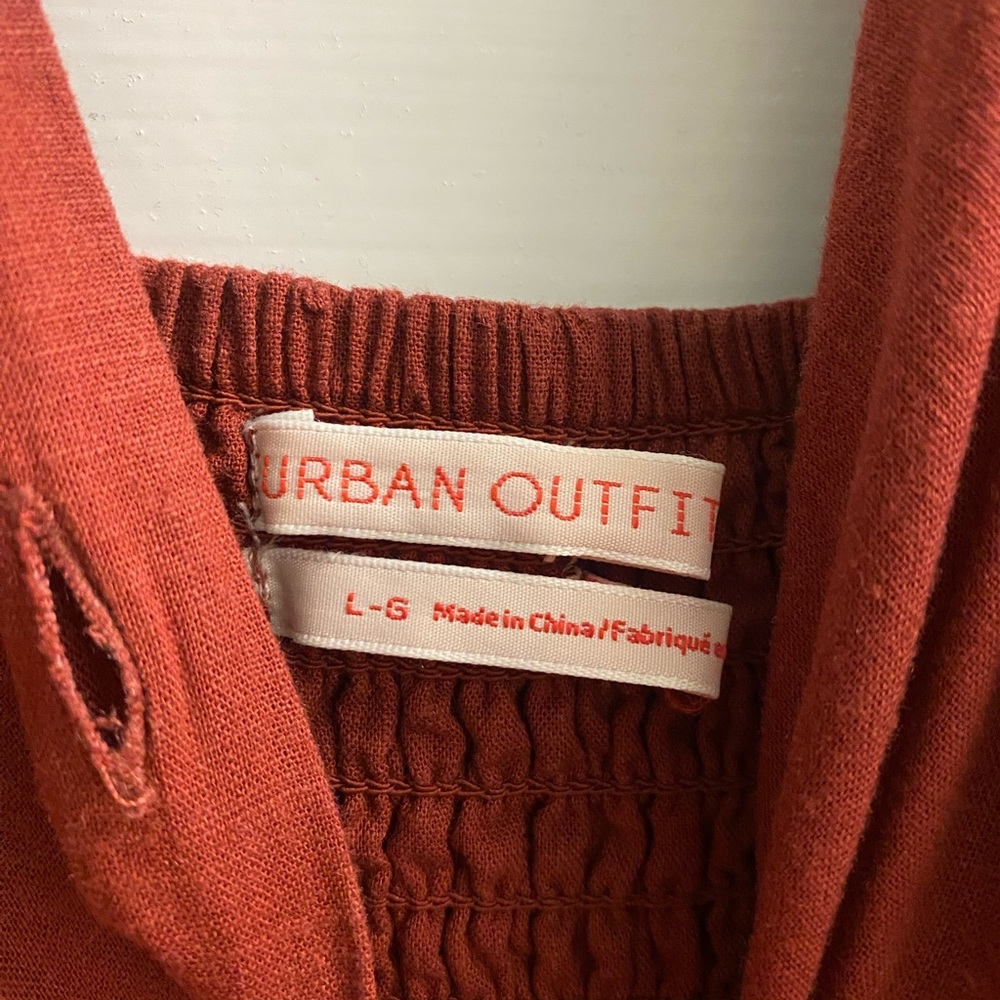 Urban outfitters linen blend Button-Front Midi with adjustable Straps - Picture 3 of 6